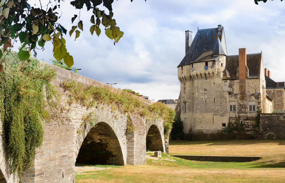 chateau-musee-ponts-de-ce