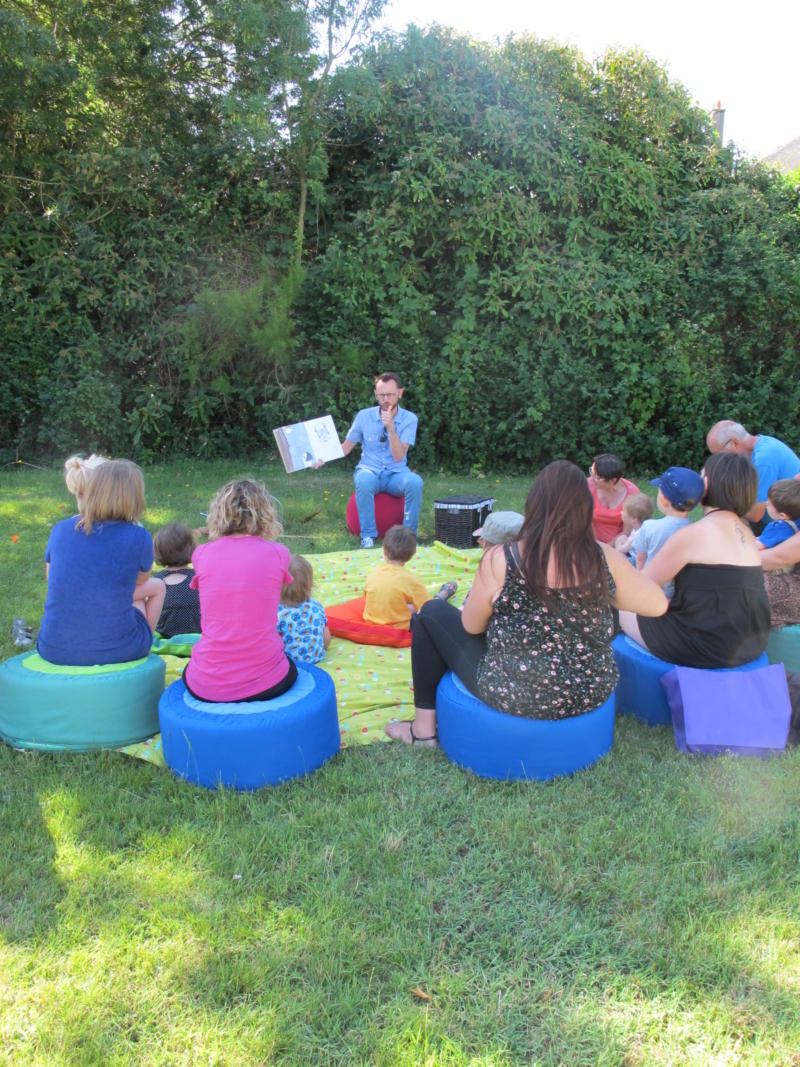 ANNULATION - Malle aux histoires au jardin
