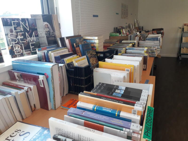 Braderie de la médiathèque
