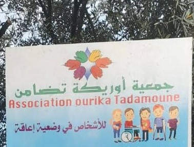 Après le séisme, aide aux familles de Tnine liées avec l'asso. Ourika Tadamoune