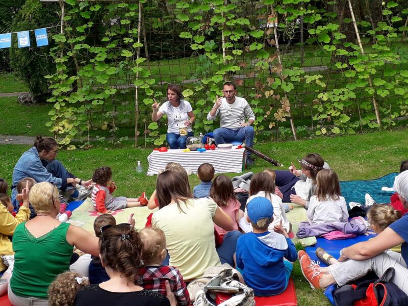 Partir en livre : Les Racontines s'en vont au parc